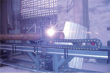 太阳城官网CNCG系列轻型数控相贯线切割机